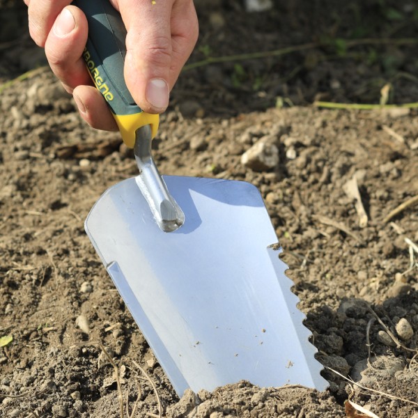 Duopro® tine planting trowel with bi-material handle 1