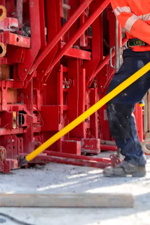 Structural work masonry